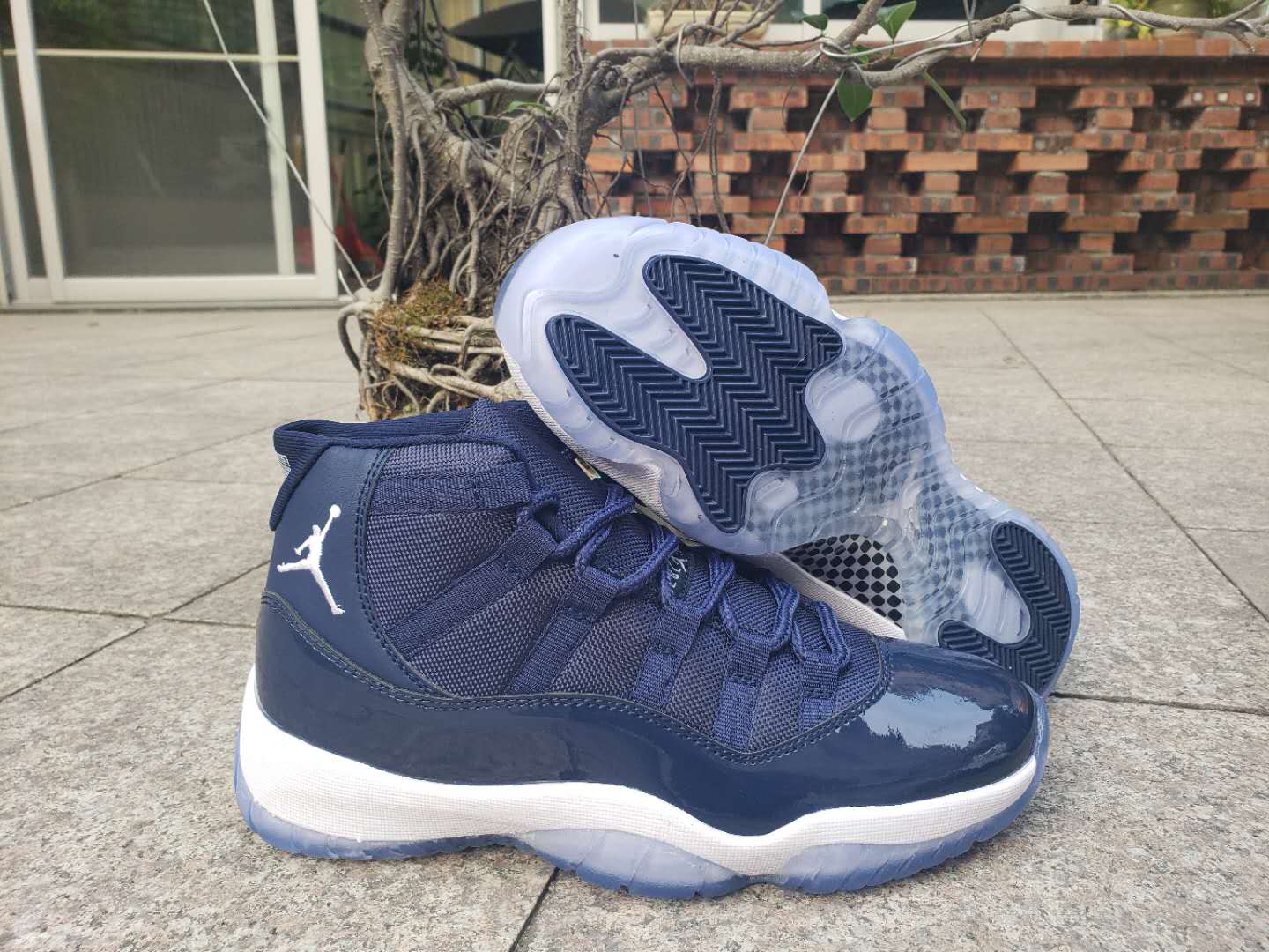 white and navy 11s