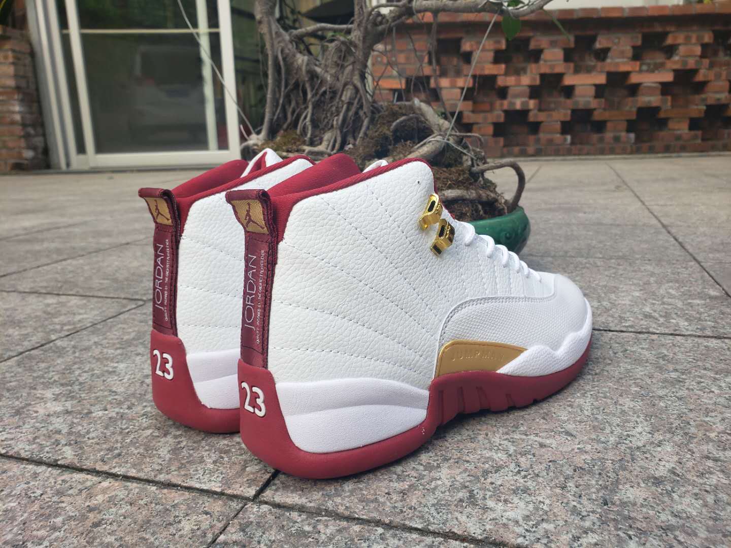 red gold white 12s