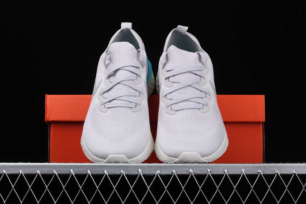 nike epic react flyknit 2 sail