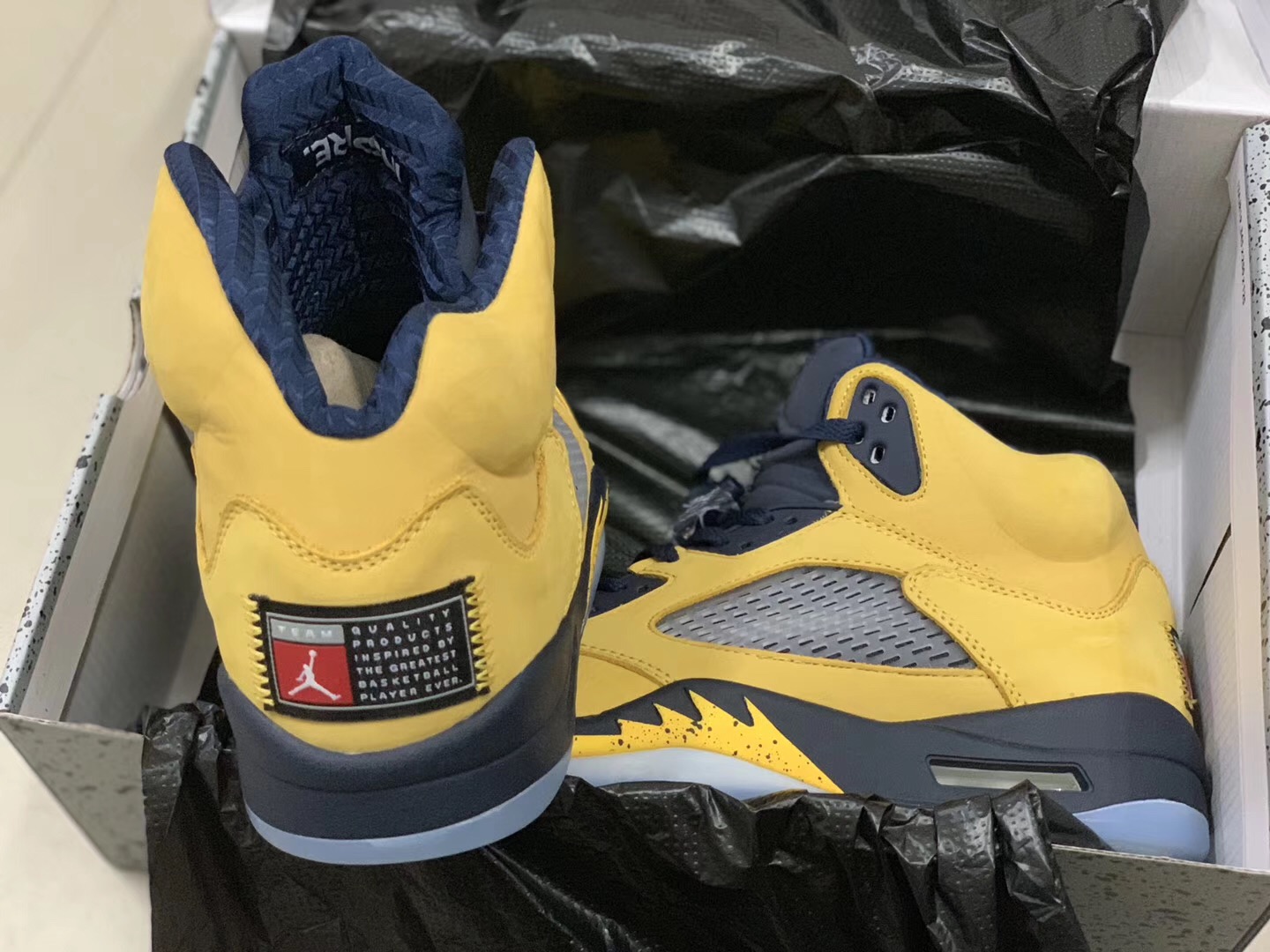 jordan 5 sp michigan