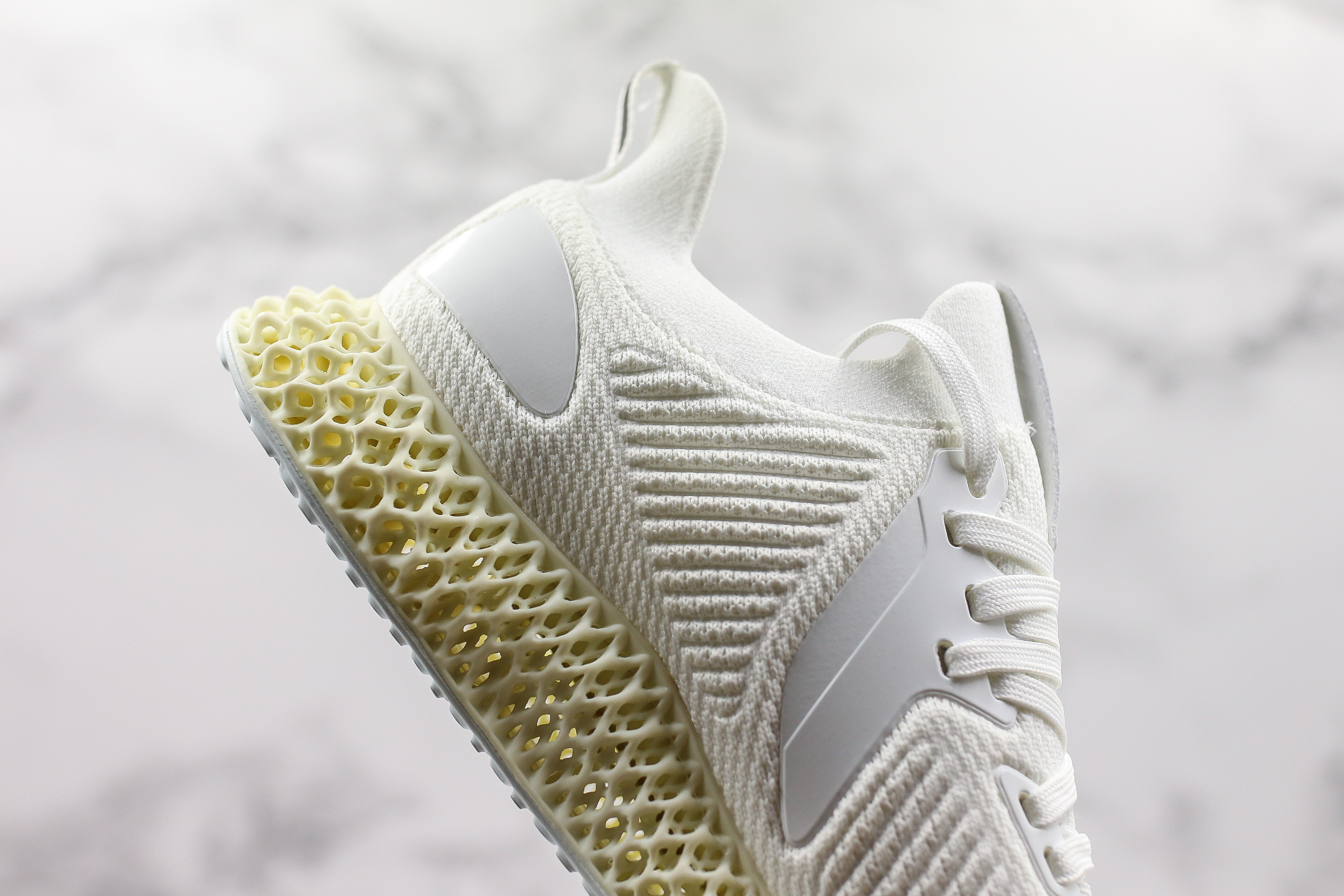 4d alphaedge white