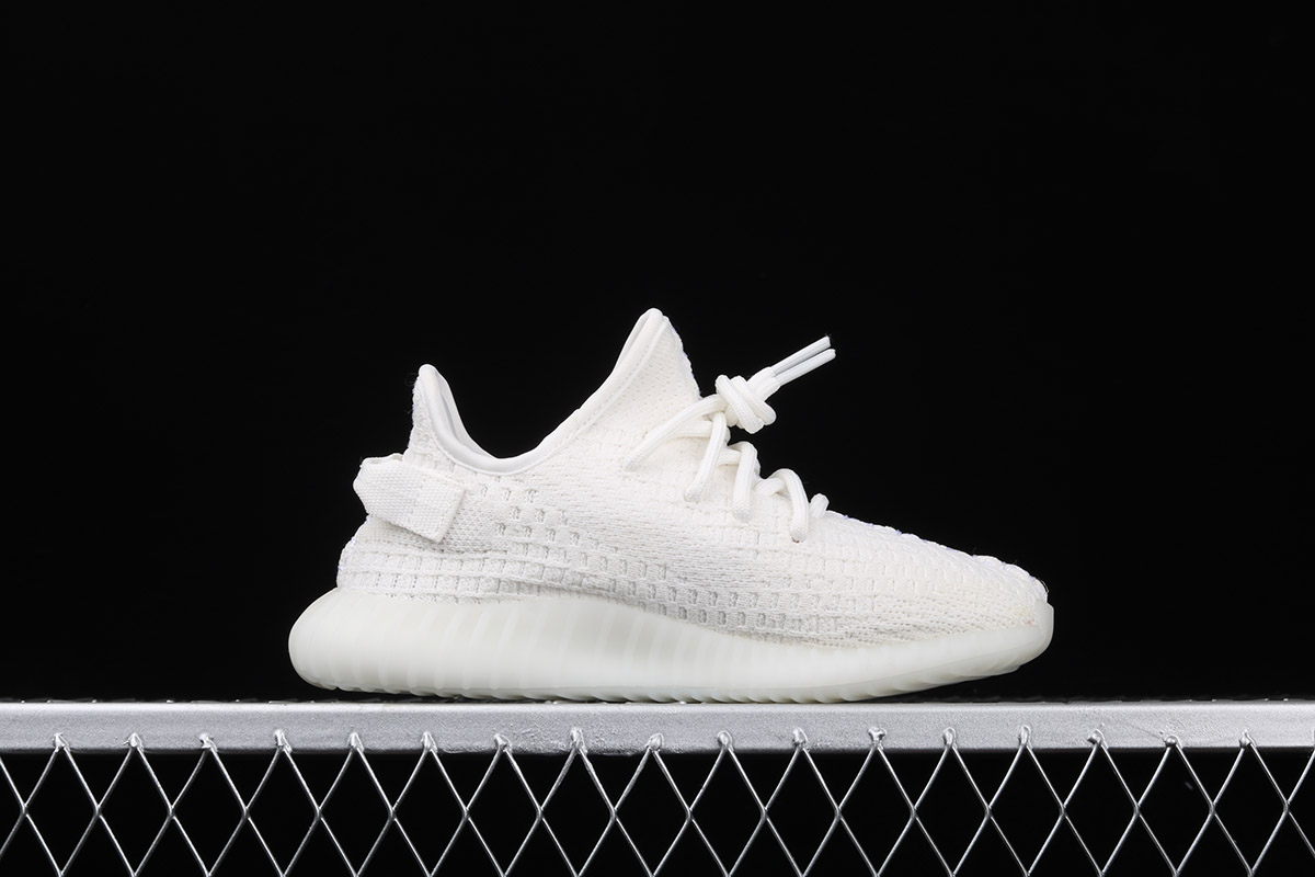 yeezy kids white