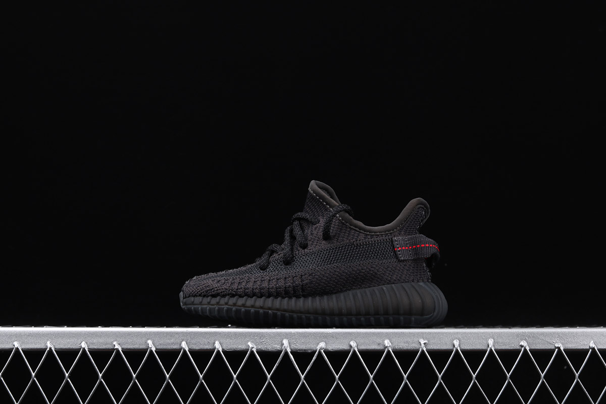 yeezy 2019 black