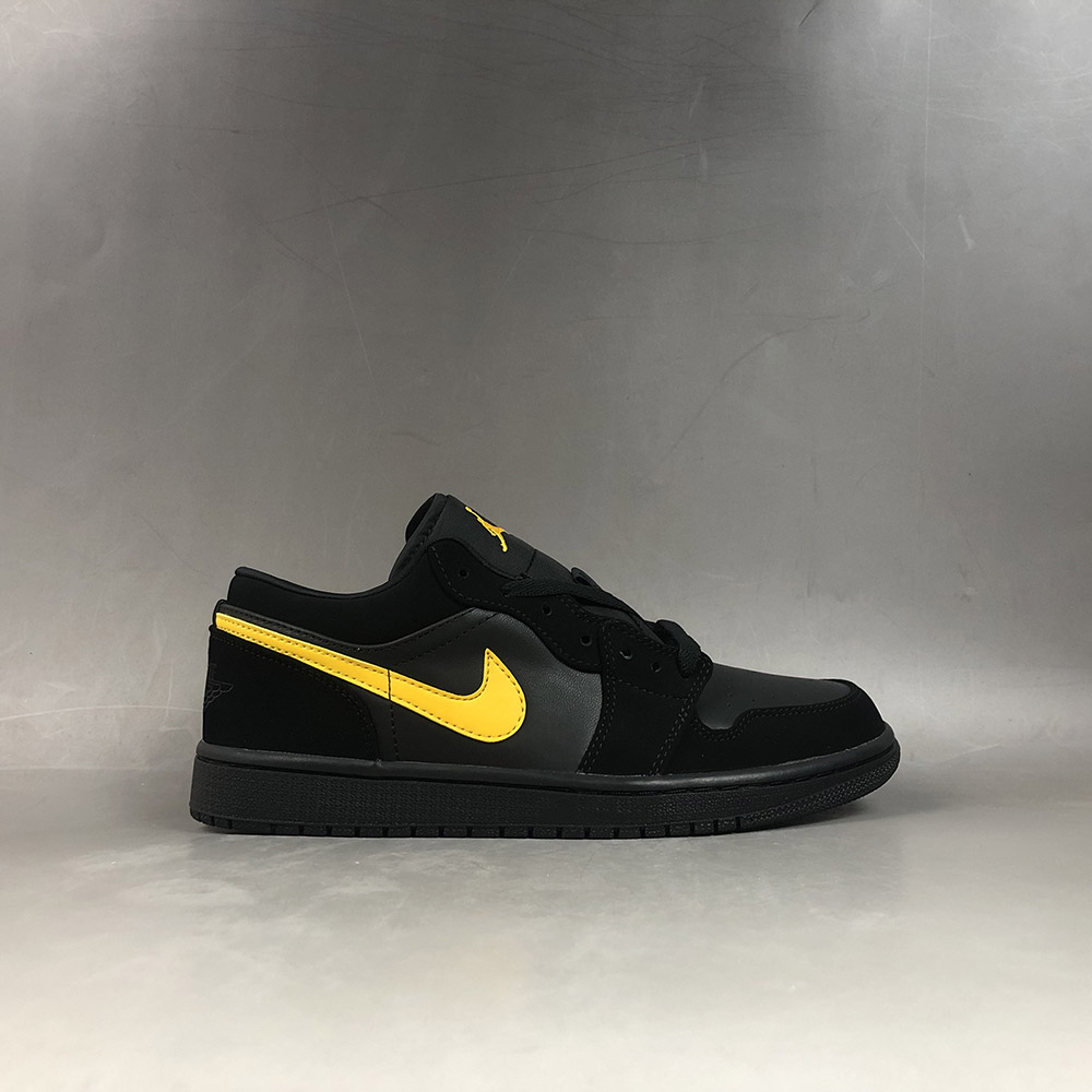 jordan aj 1 low black and gold