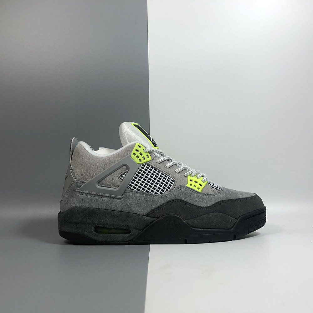 retro 4 grey volt