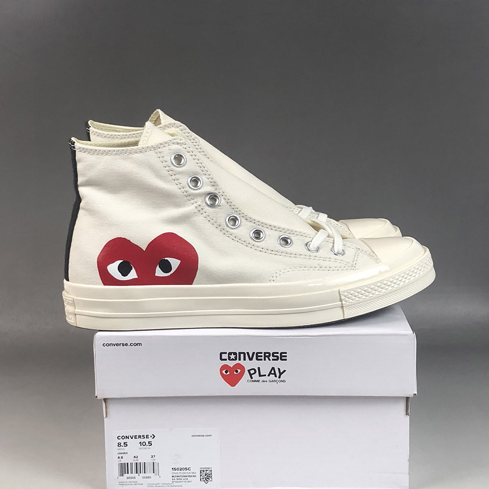 commes des garcons converse size 6