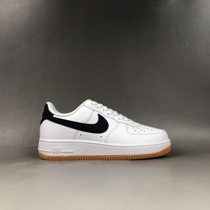 all white af1 gum bottom
