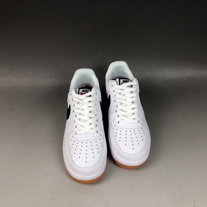 all white forces gum bottom
