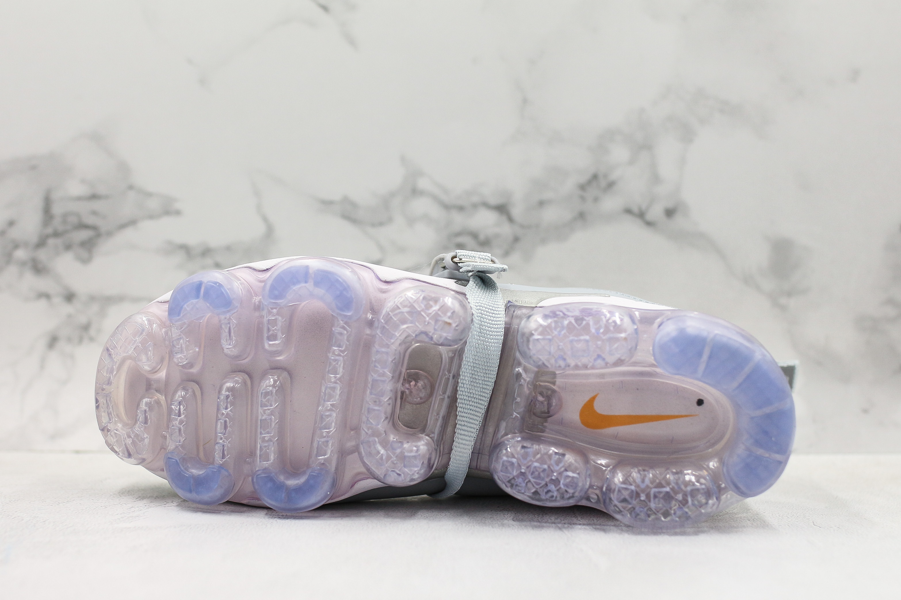 sale on nike vapormax