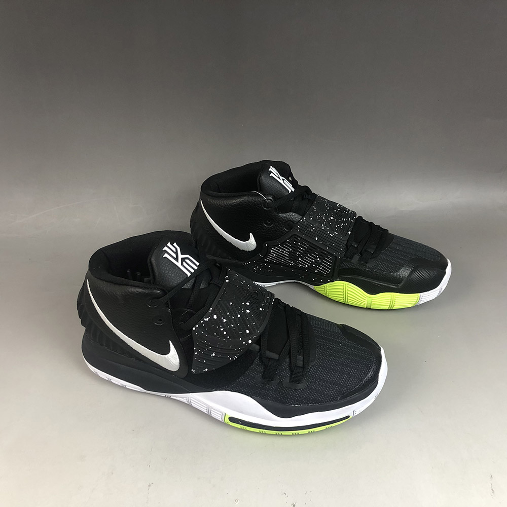 nike kyrie black and white