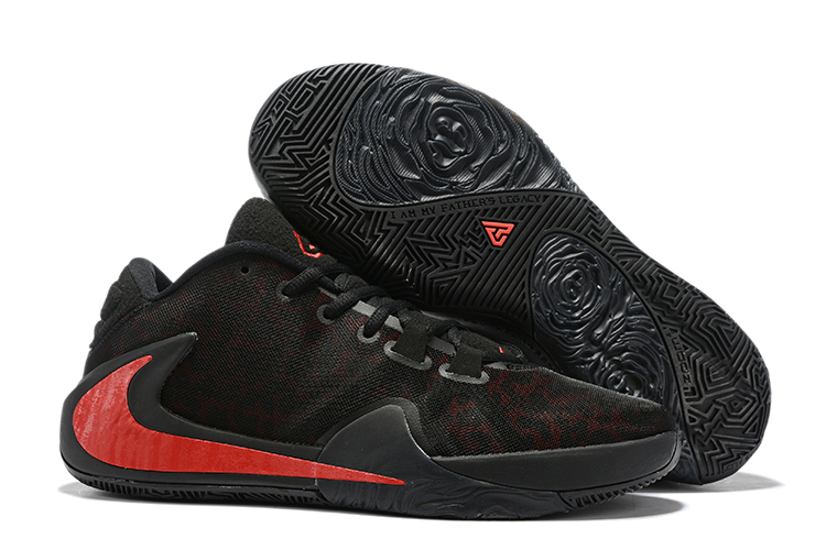 zoom freak 1 black