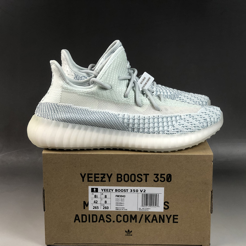 yeezy cloud white size 6