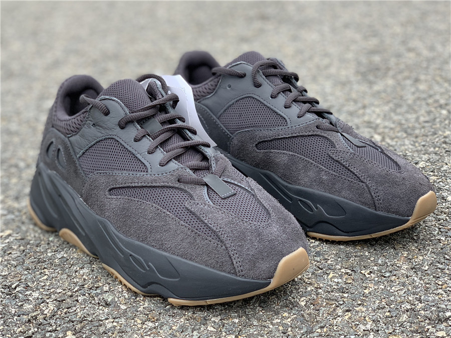 adidas Yeezy Boost 700 “Utility Black” FV5304 For Sale – The Sole Line