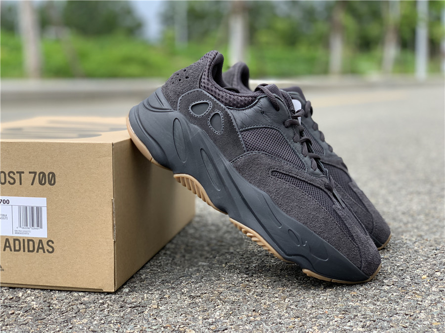 adidas Yeezy Boost 700 “Utility Black” FV5304 For Sale – The Sole Line