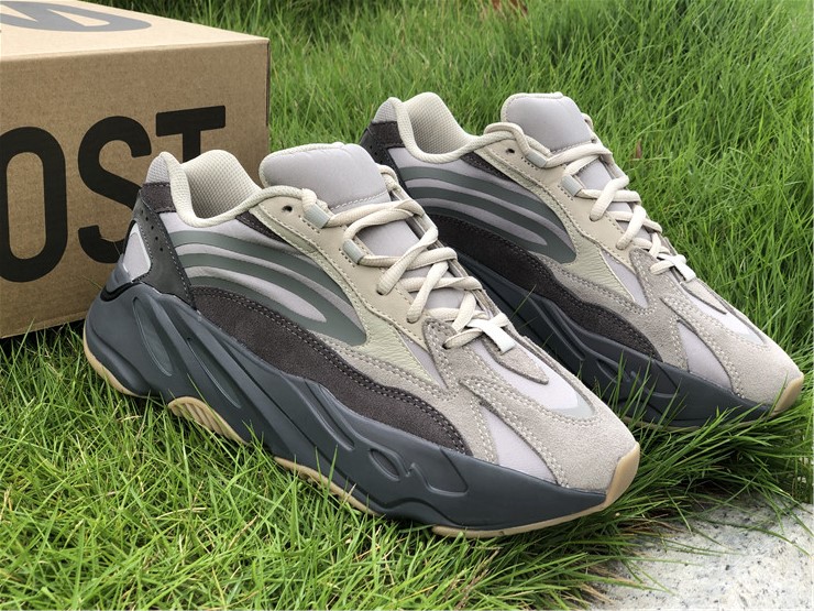 adidas yeezy boost 70