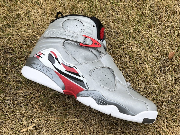 jordan 8 reflective bugs bunny
