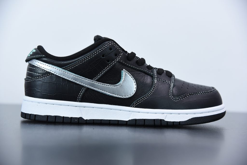 nike sb dunk low black diamond