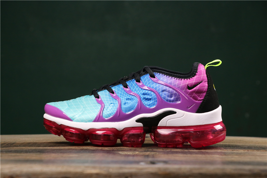 nike vapormax plus women's multicolor