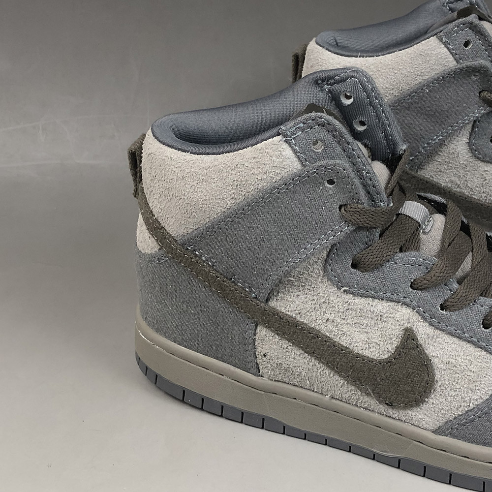 nike sb dunk tauntaun