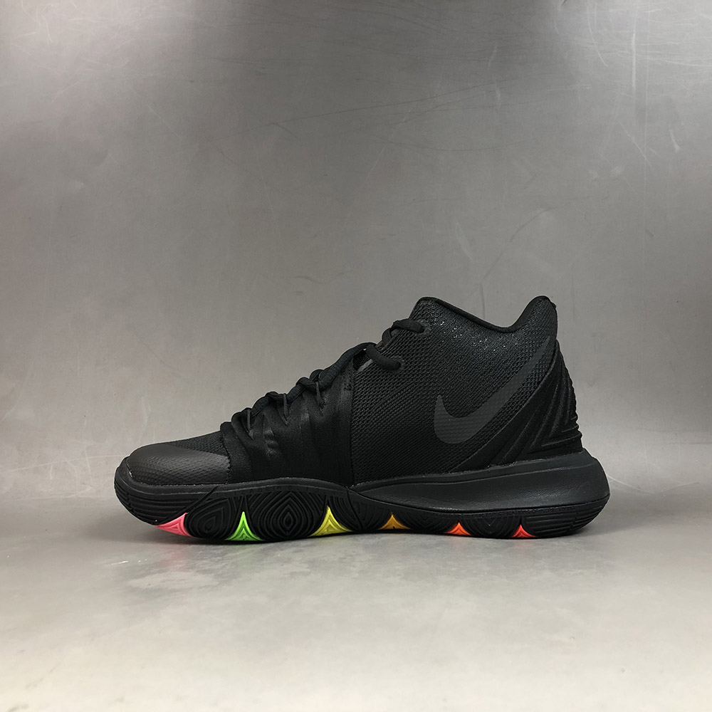 nike rainbow black shoes