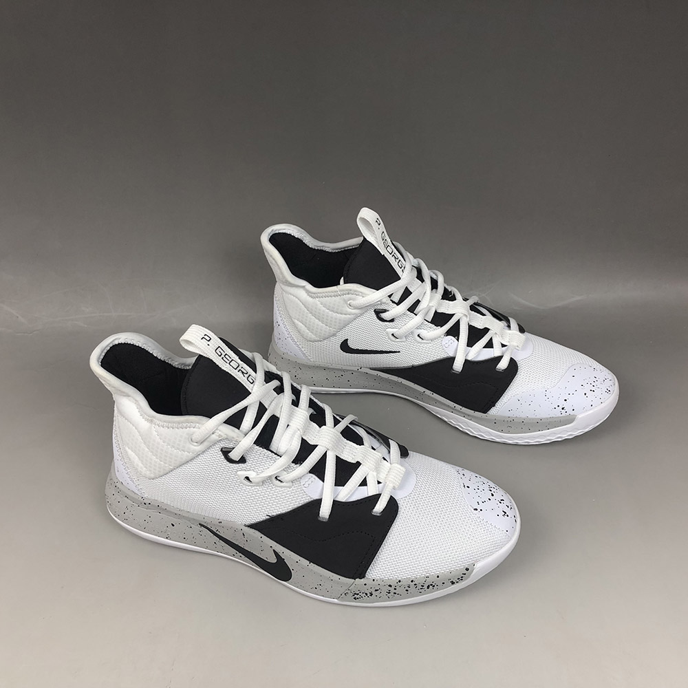 pg 3 white basketball shoes