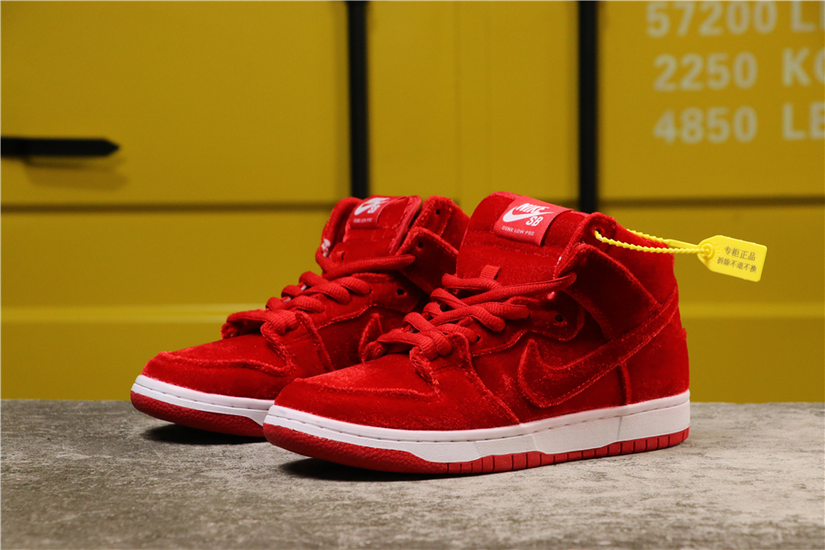 where are the nike sb dunks high red velvet being sold