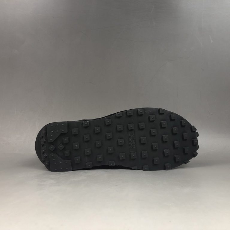 sacai waffle triple black