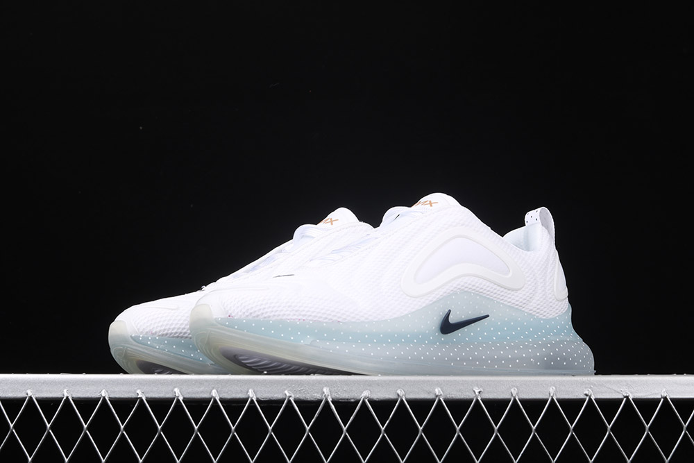 white nike 720