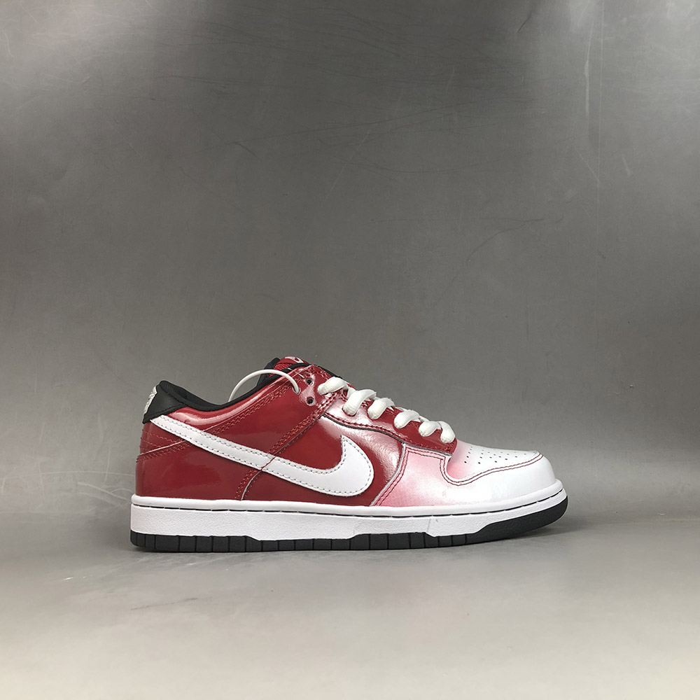 nike sb dunk red and white