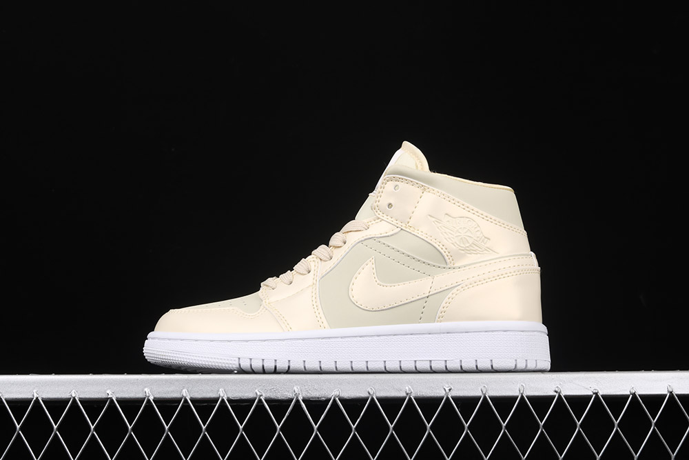 air jordan mid se yellow