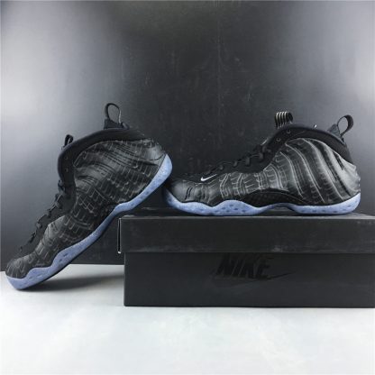 nike air foamposite one swoosh