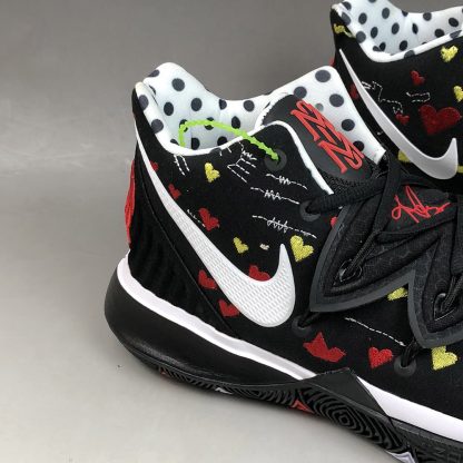 kyrie sneaker room mom