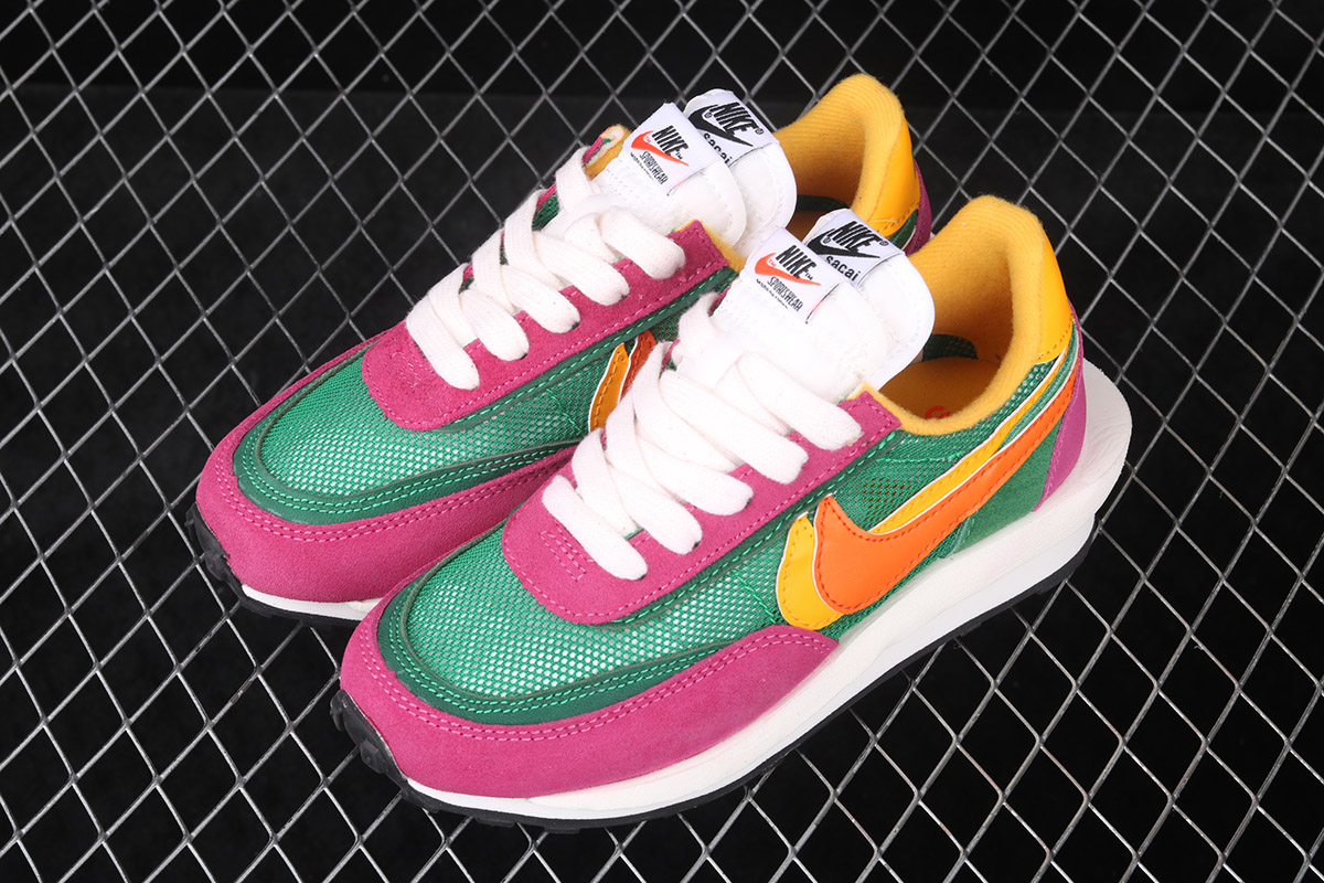 nike sacai waffle kids