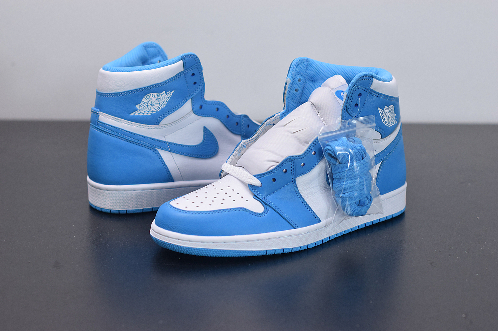 Air Jordan 1 Retro High OG “UNC” Dark 