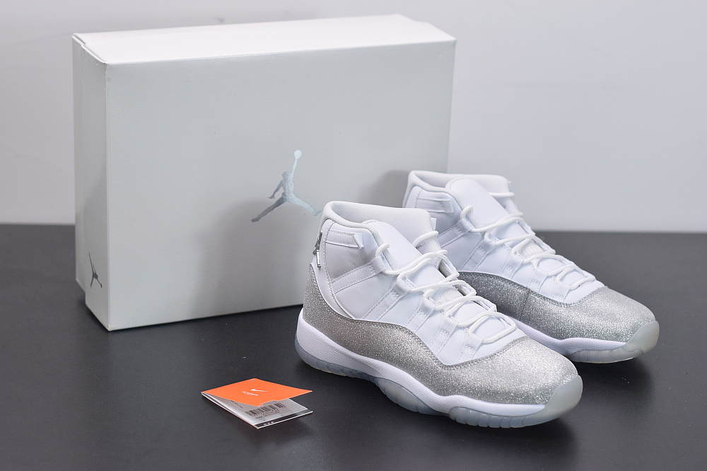 white metallic silver jordan 11