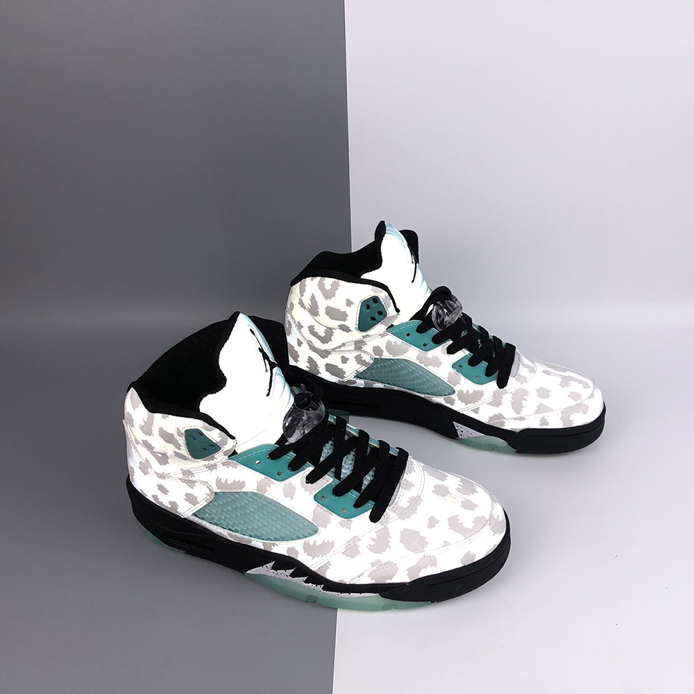 Air-Jordan-5-White-Black-White-Island-Green-For-Sale-5