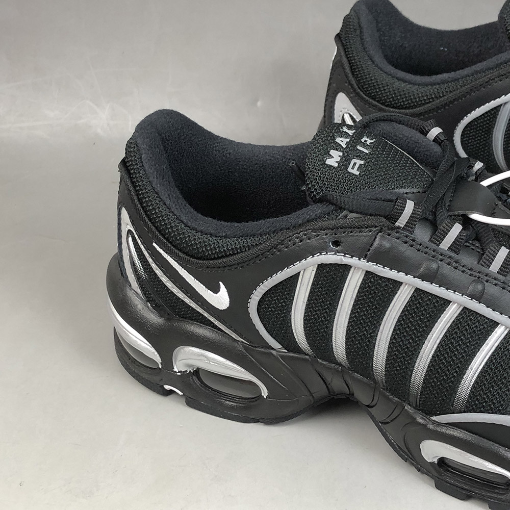 nike air tailwind sale