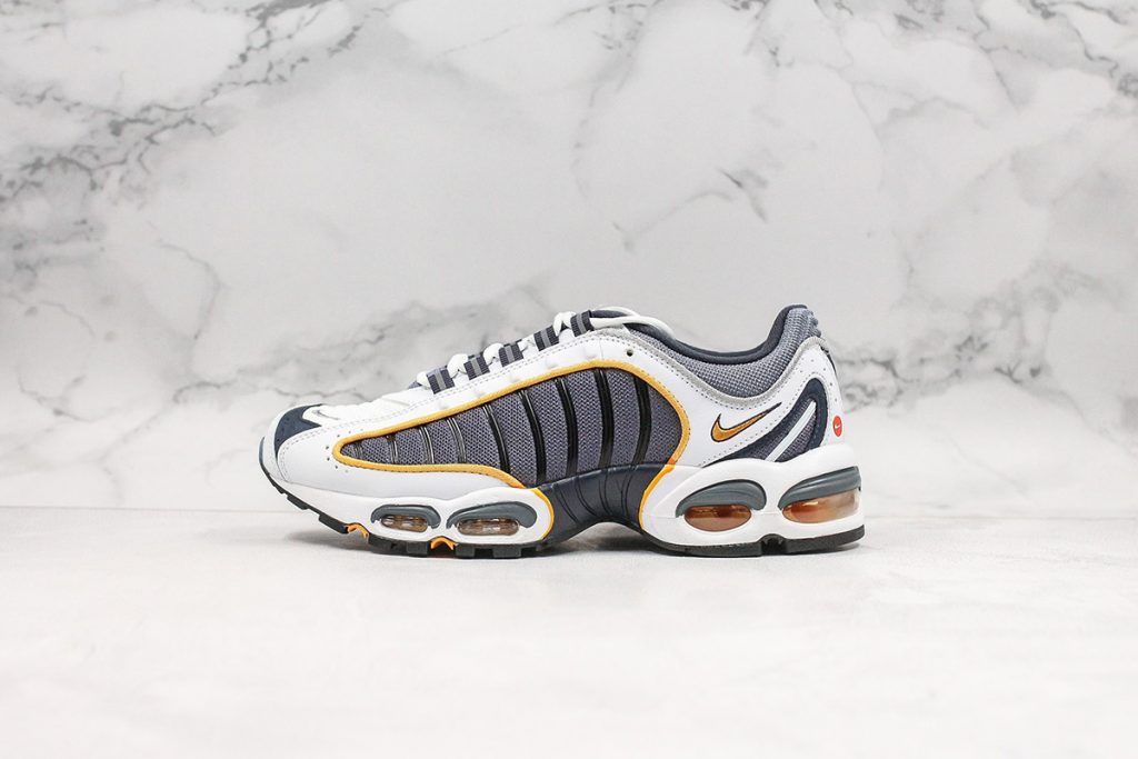 mens nike air max 720 grey