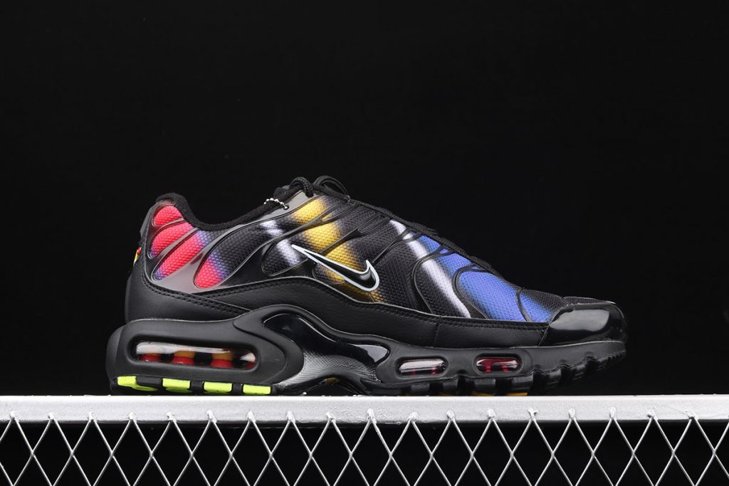 nike tn black price