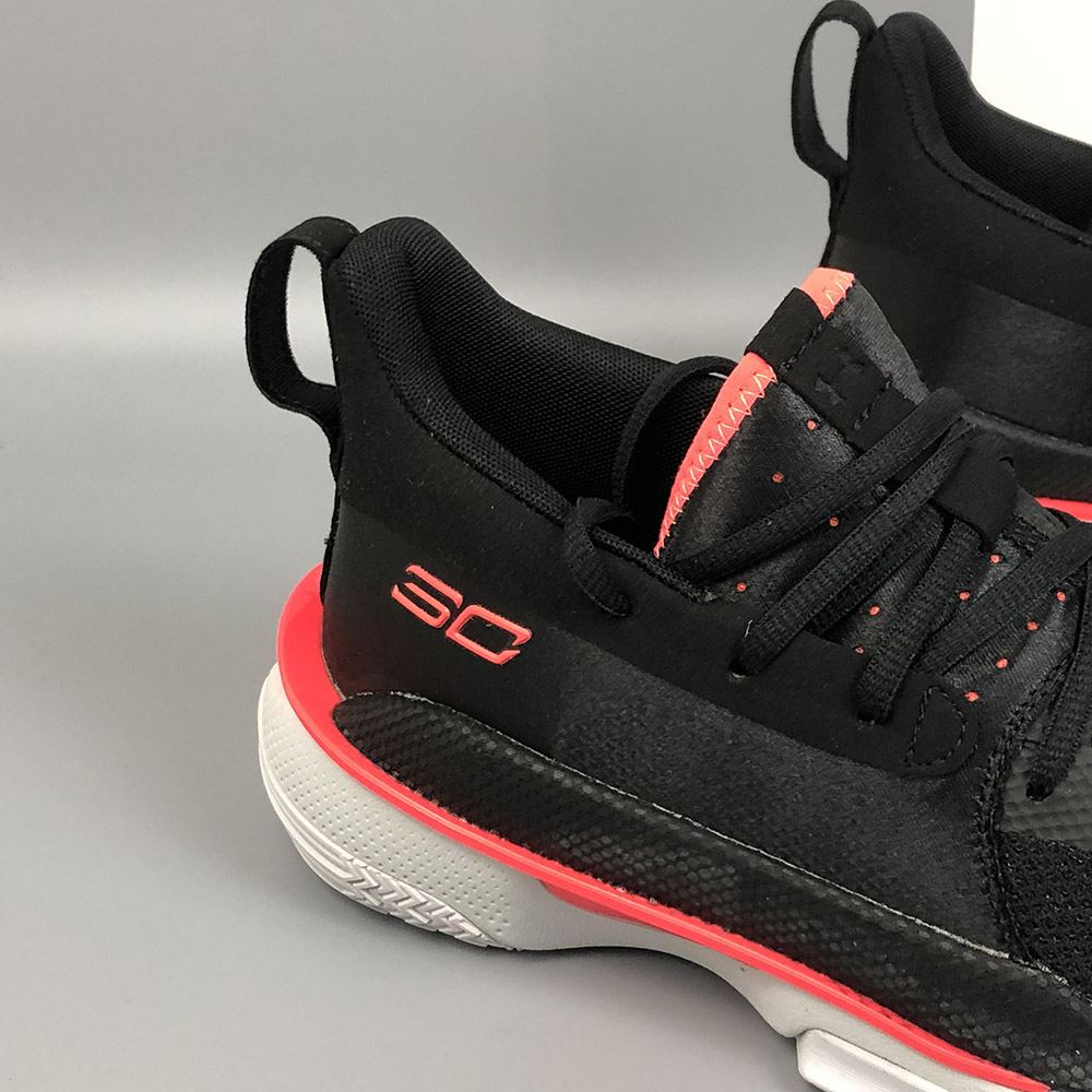 curry 7 black red