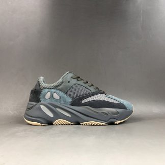 yeezy boost 700 style