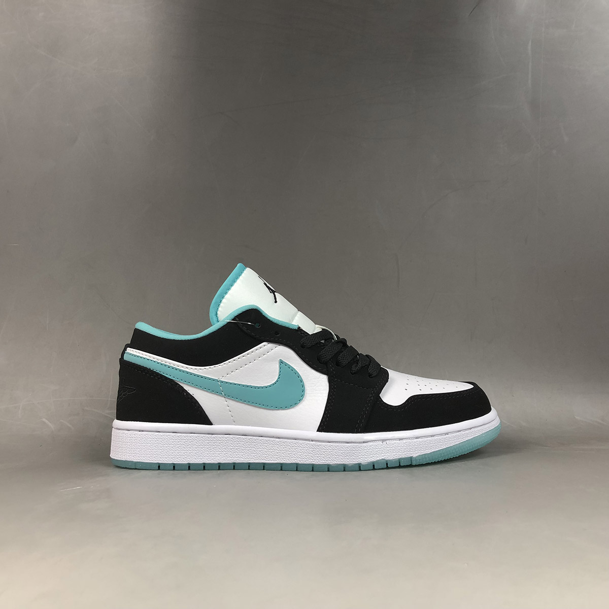 jordan low island green