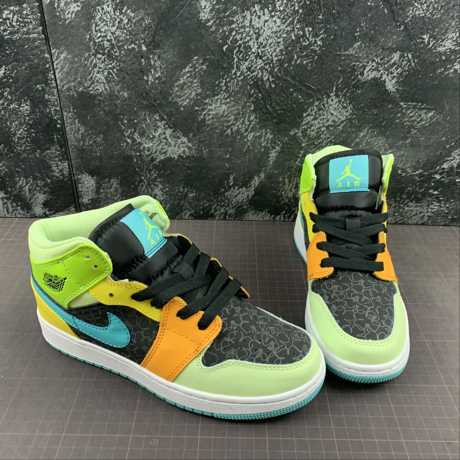 air jordan 1 mid gs green