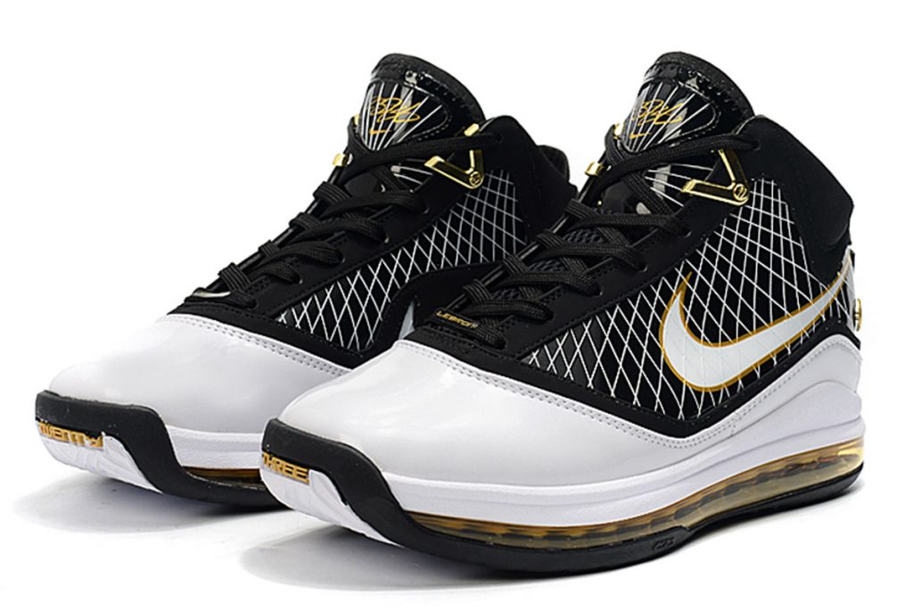 lebron 7 black white gold