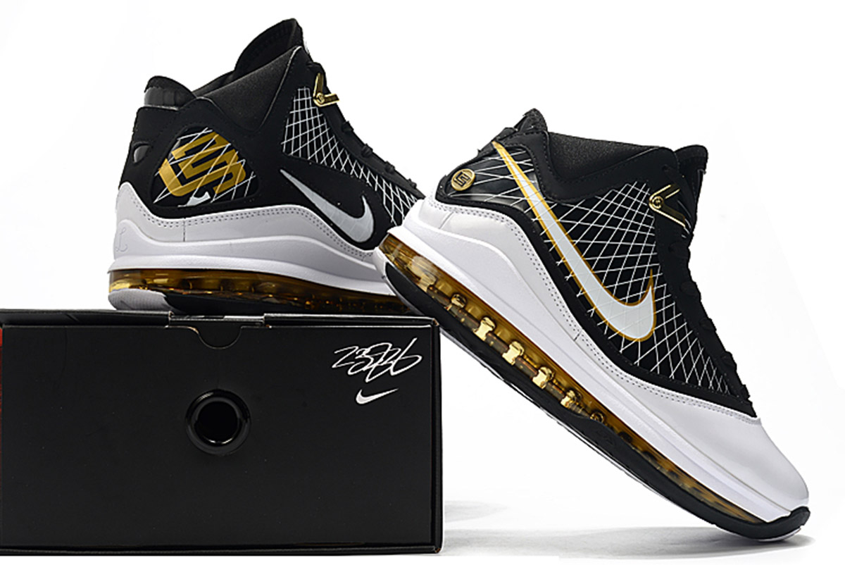 lebron 7 gold