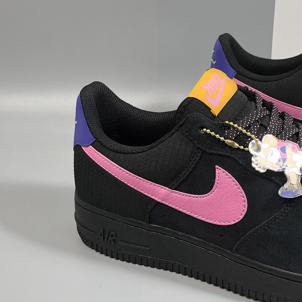 nike black and pink