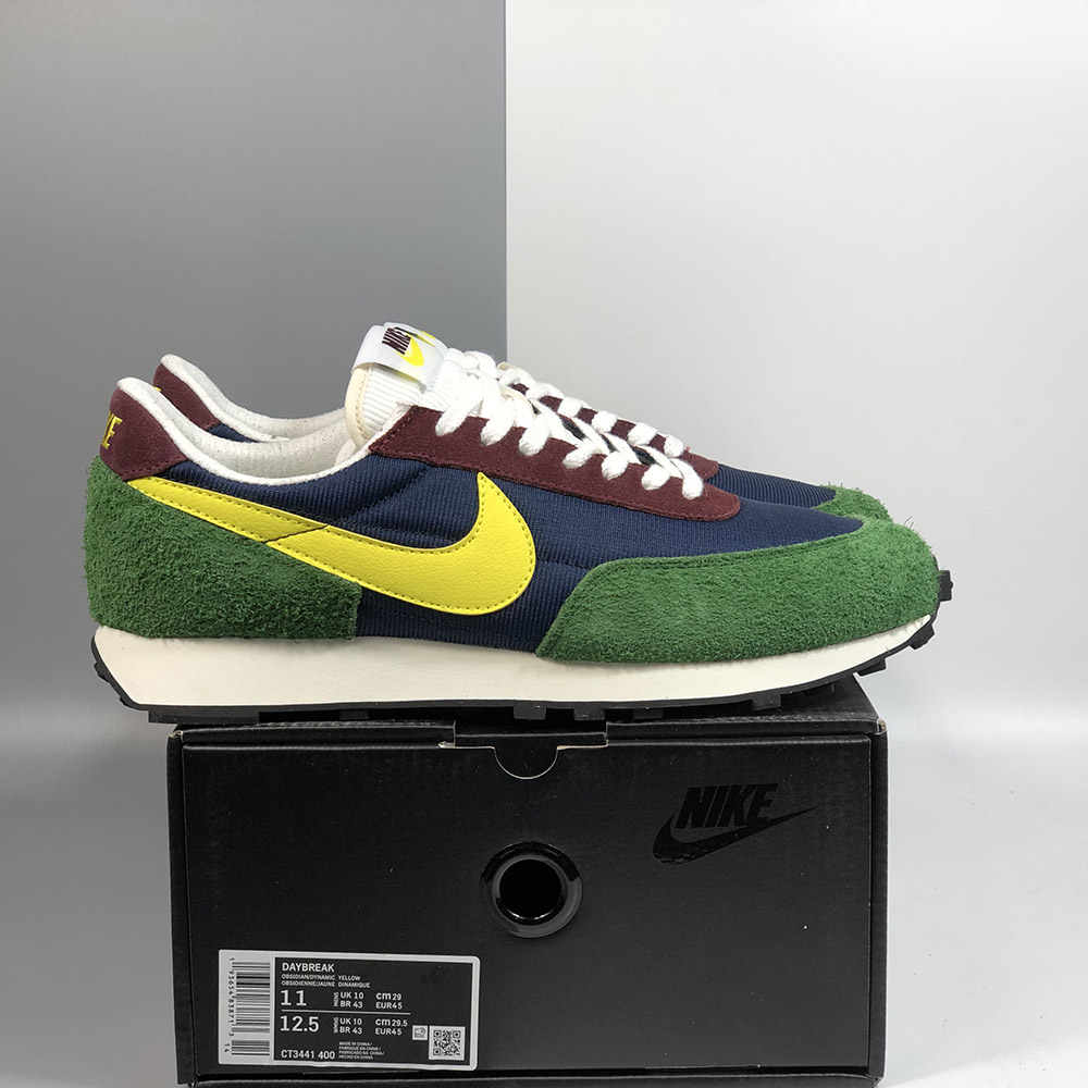 Nike Daybreak Obsidian/Dynamic Yellow 