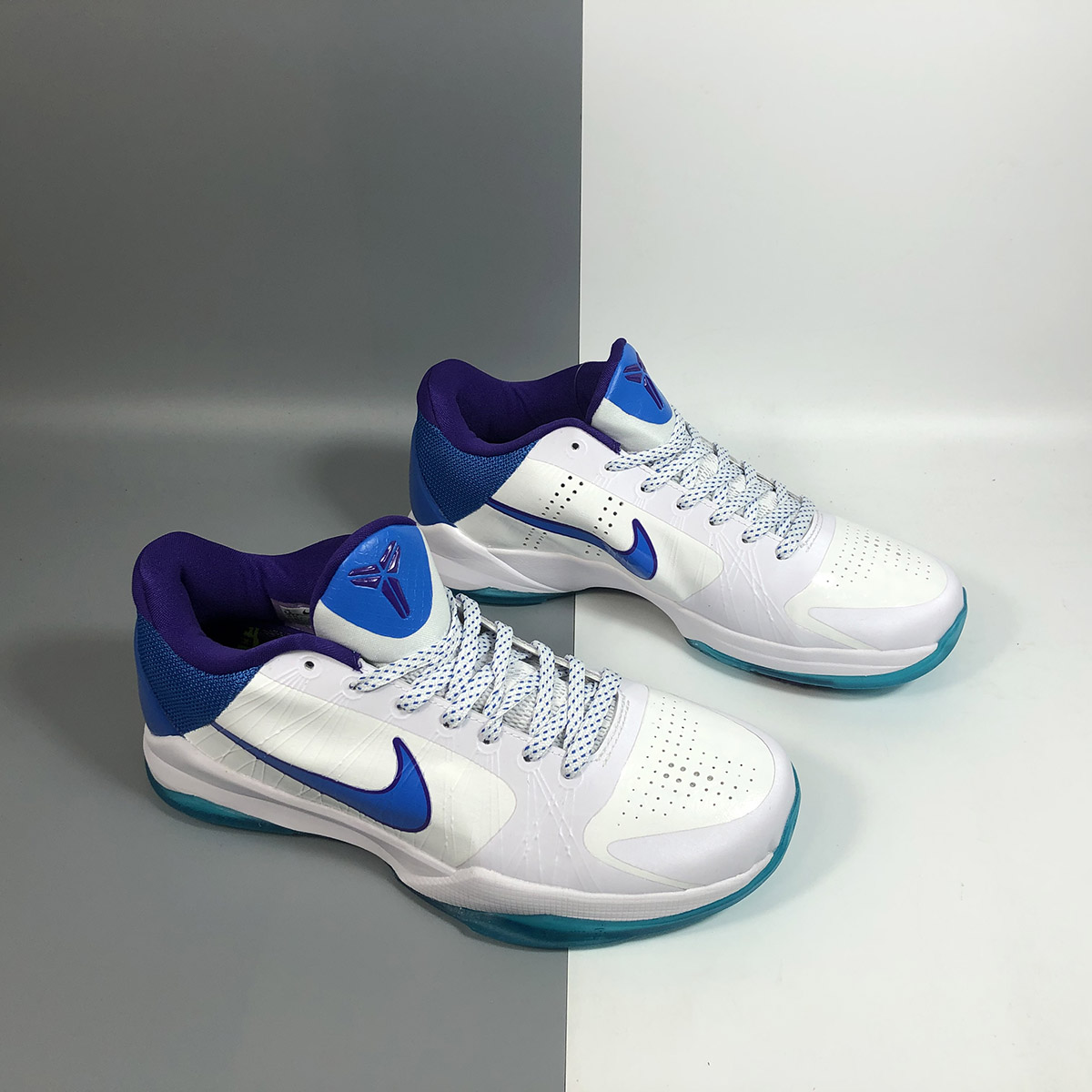 kobe 5 blue and white