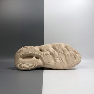foam runner tan