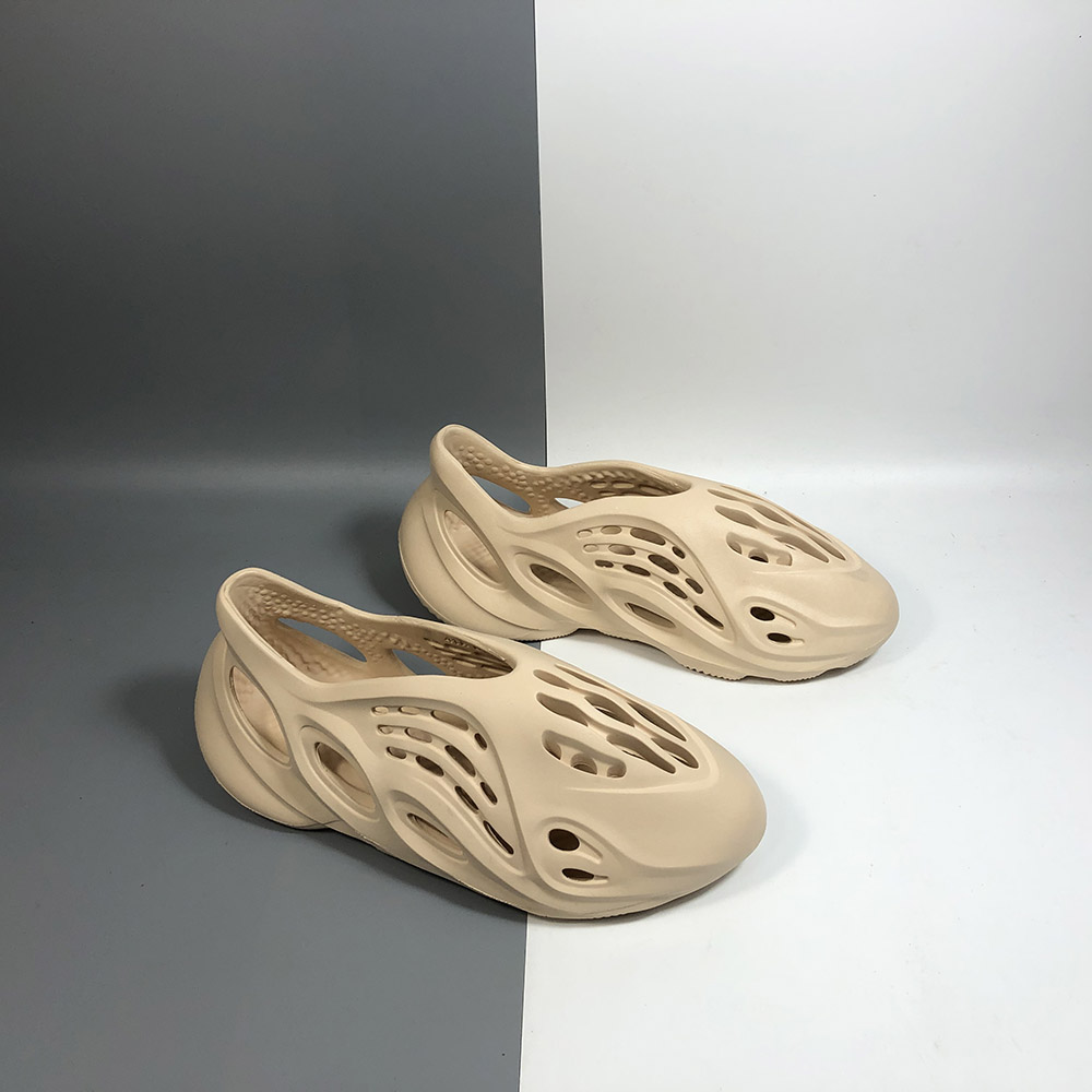 foam runner tan